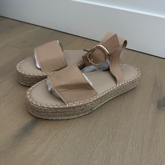 Brand new ASOS espadrilles wide fit - Picture 7 of 9